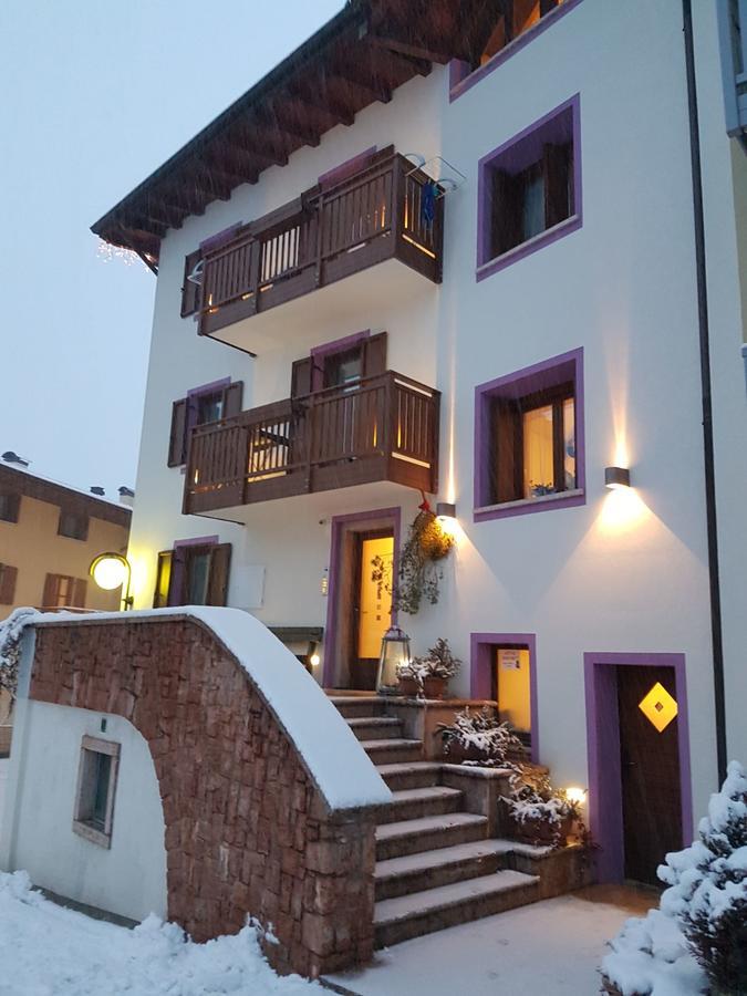 Appartamenti Osti Sansoni Mariarosa 安达洛 外观 照片